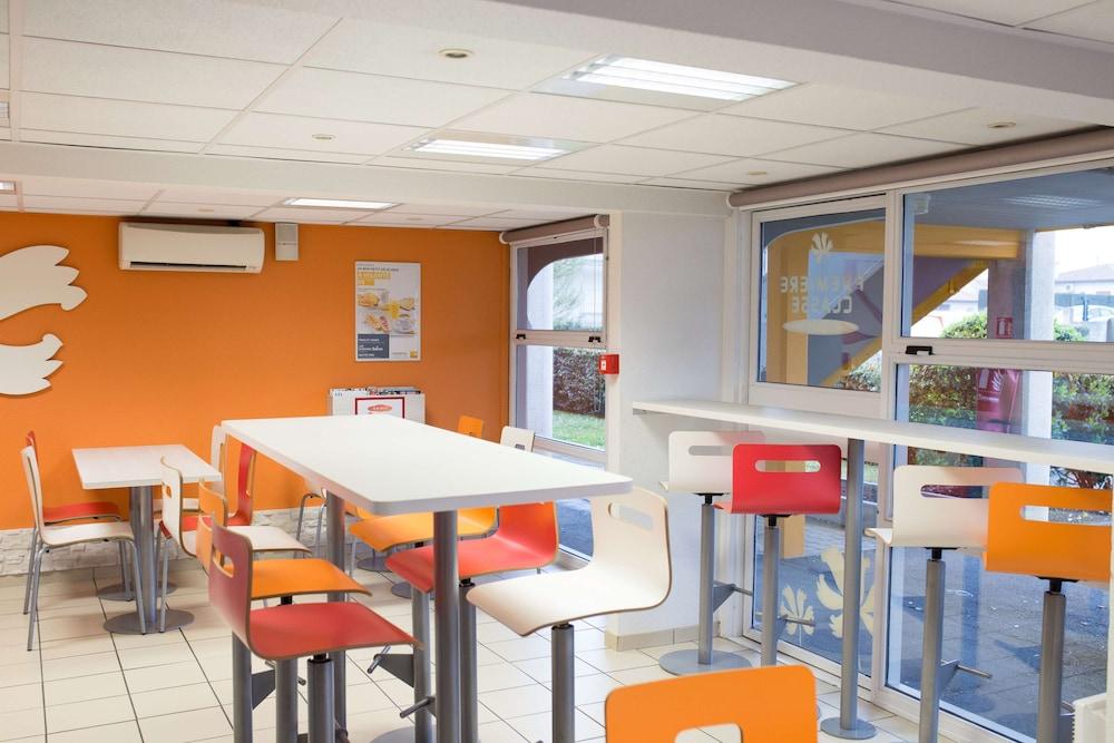 Premiere Classe Toulouse Ouest -Blagnac Aeroport Ngoại thất bức ảnh