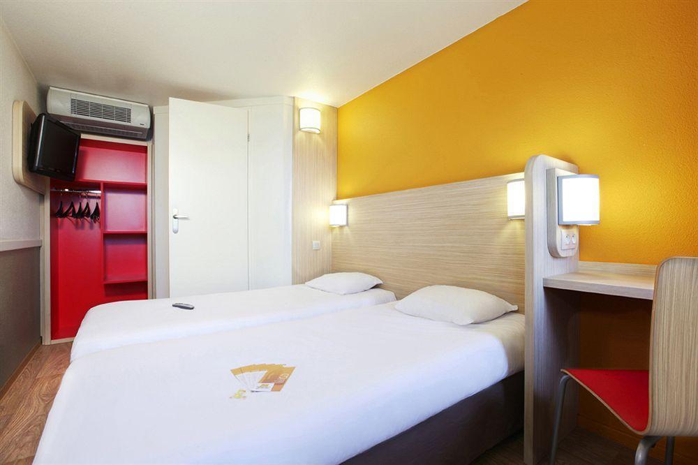 Premiere Classe Toulouse Ouest -Blagnac Aeroport Ngoại thất bức ảnh
