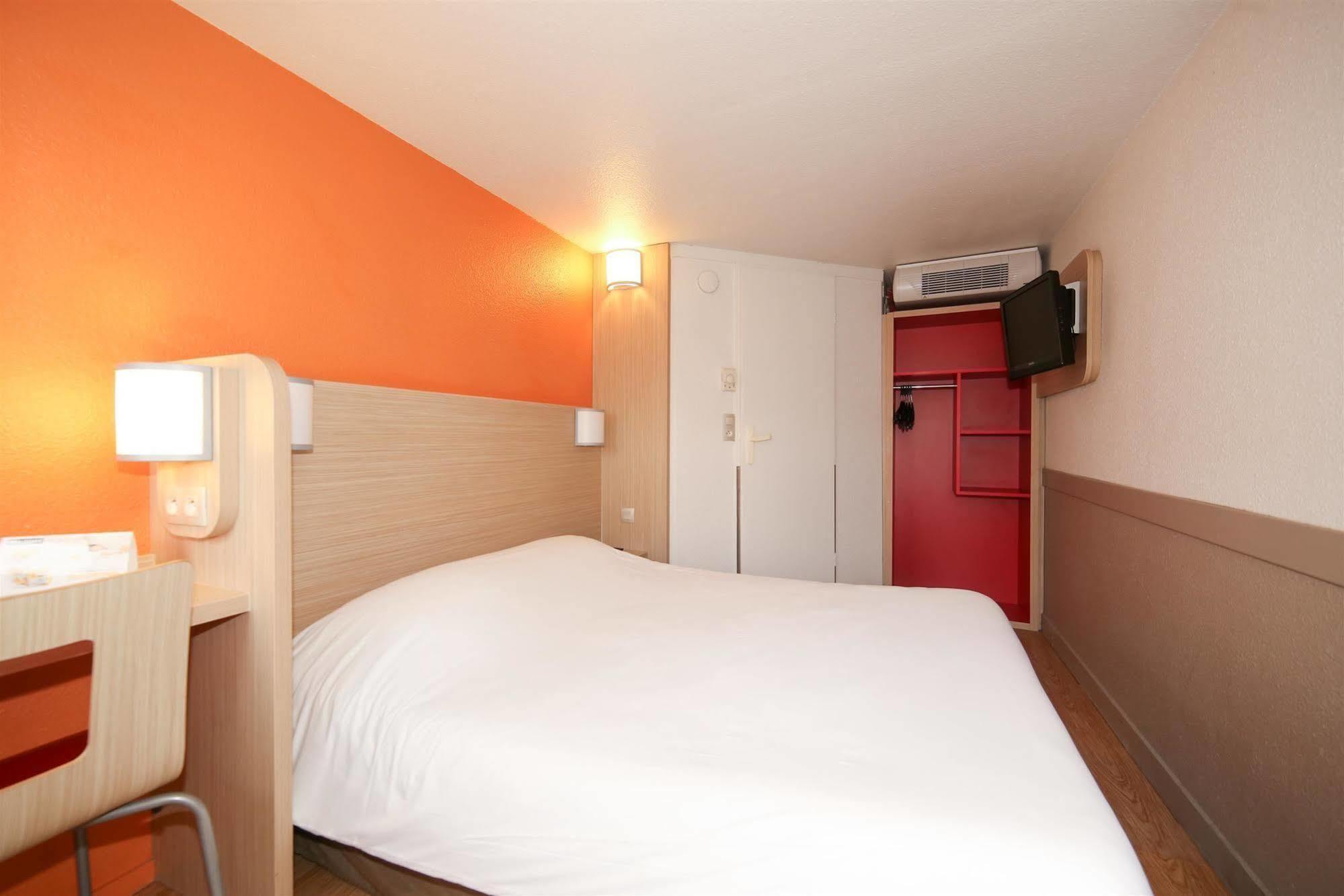 Premiere Classe Toulouse Ouest -Blagnac Aeroport Ngoại thất bức ảnh